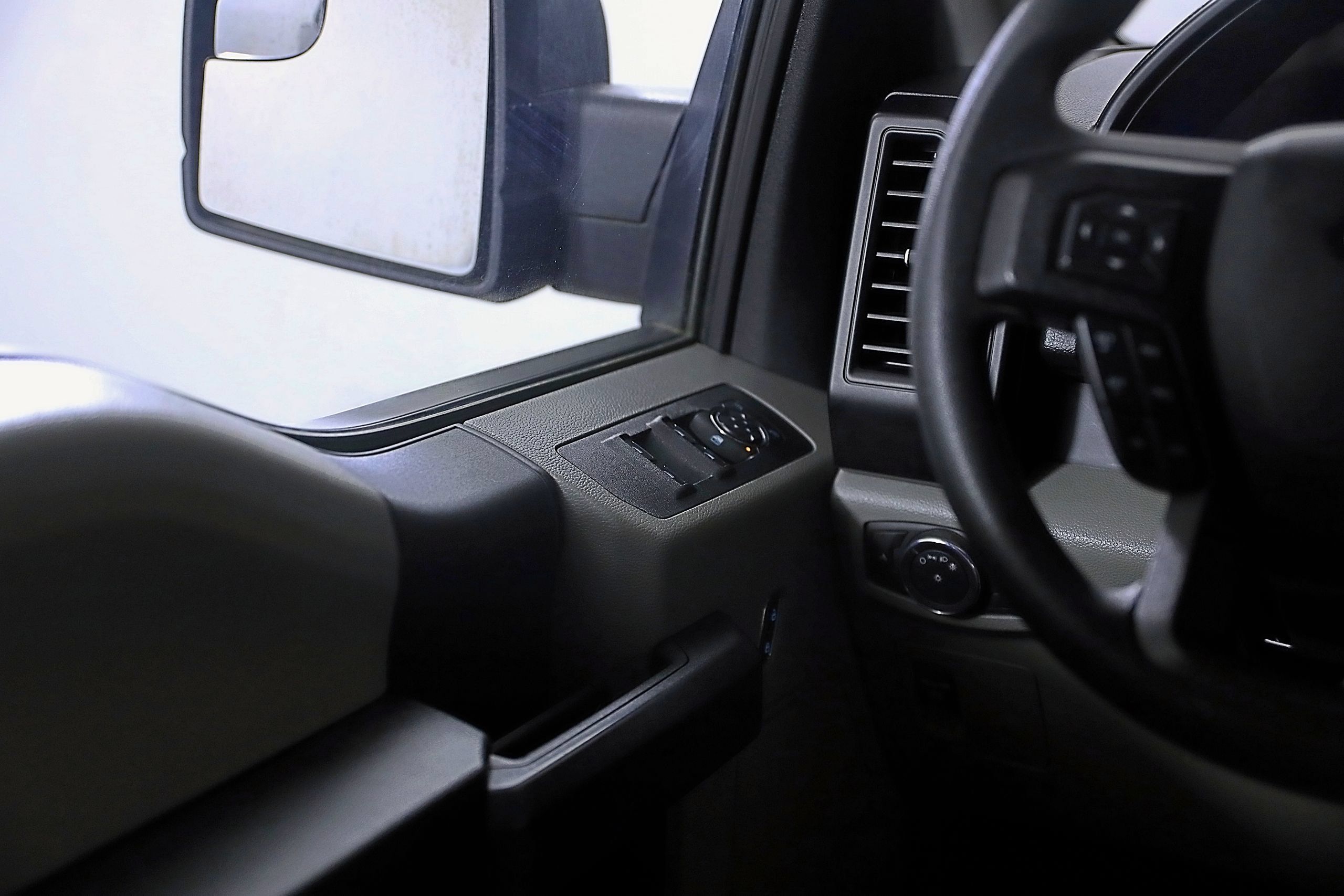Used 2018 Ford F150 XL AWD/4WD image 17