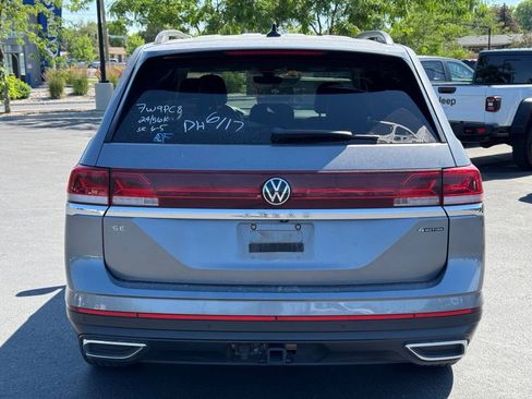 Used 2024 Volkswagen Atlas SE AWD/4WD image 6