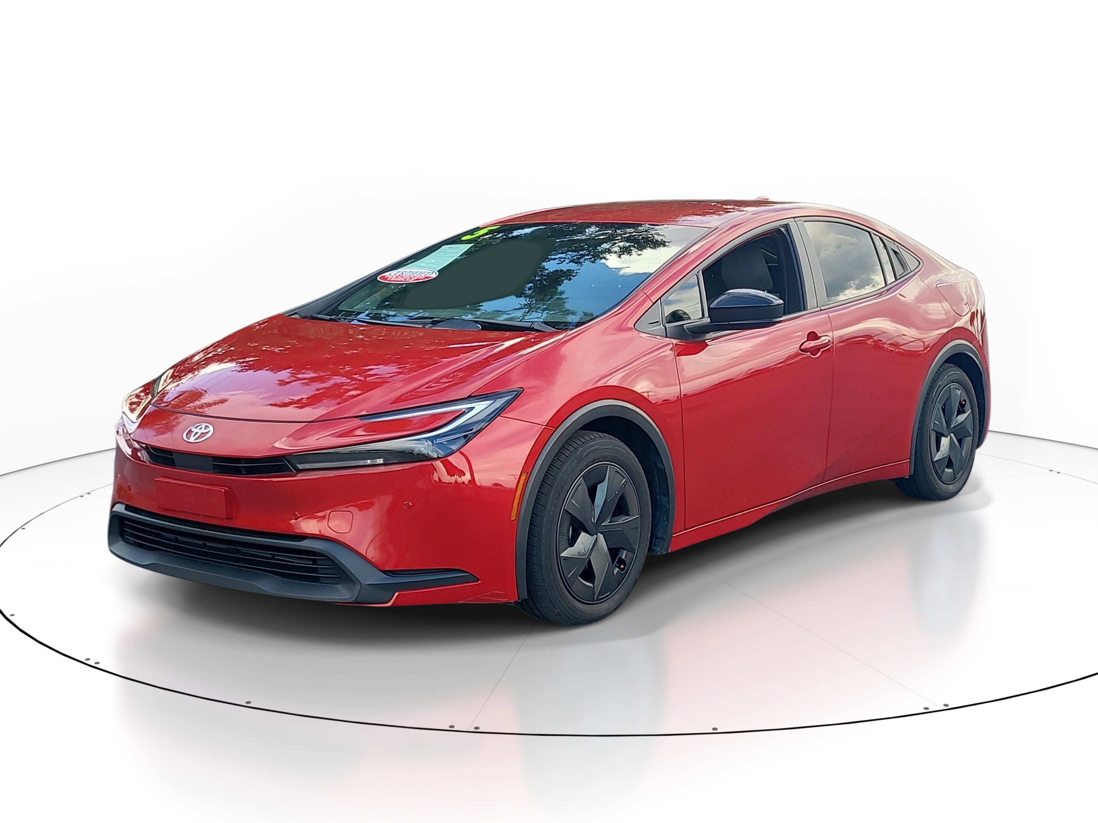 Certified 2025 Toyota Prius LE FWD image 3