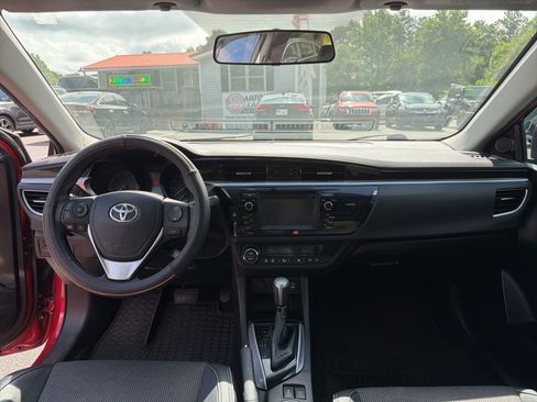 Used 2015 Toyota Corolla S FWD image 10