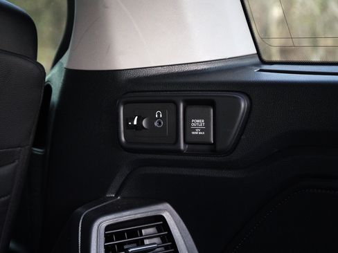 Used 2023 Honda Odyssey Touring image 49