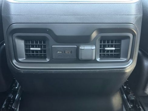 Used 2020 Chevrolet Silverado 1500 LT Trail Boss AWD/4WD image 16
