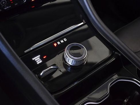Used 2023 Jeep Grand Cherokee Limited AWD/4WD image 12