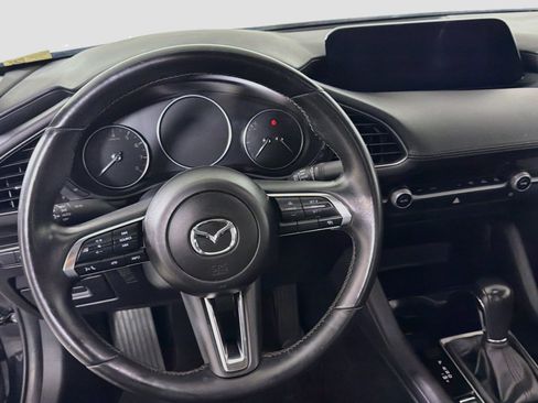 Used 2024 MAZDA MAZDA3 s FWD image 17