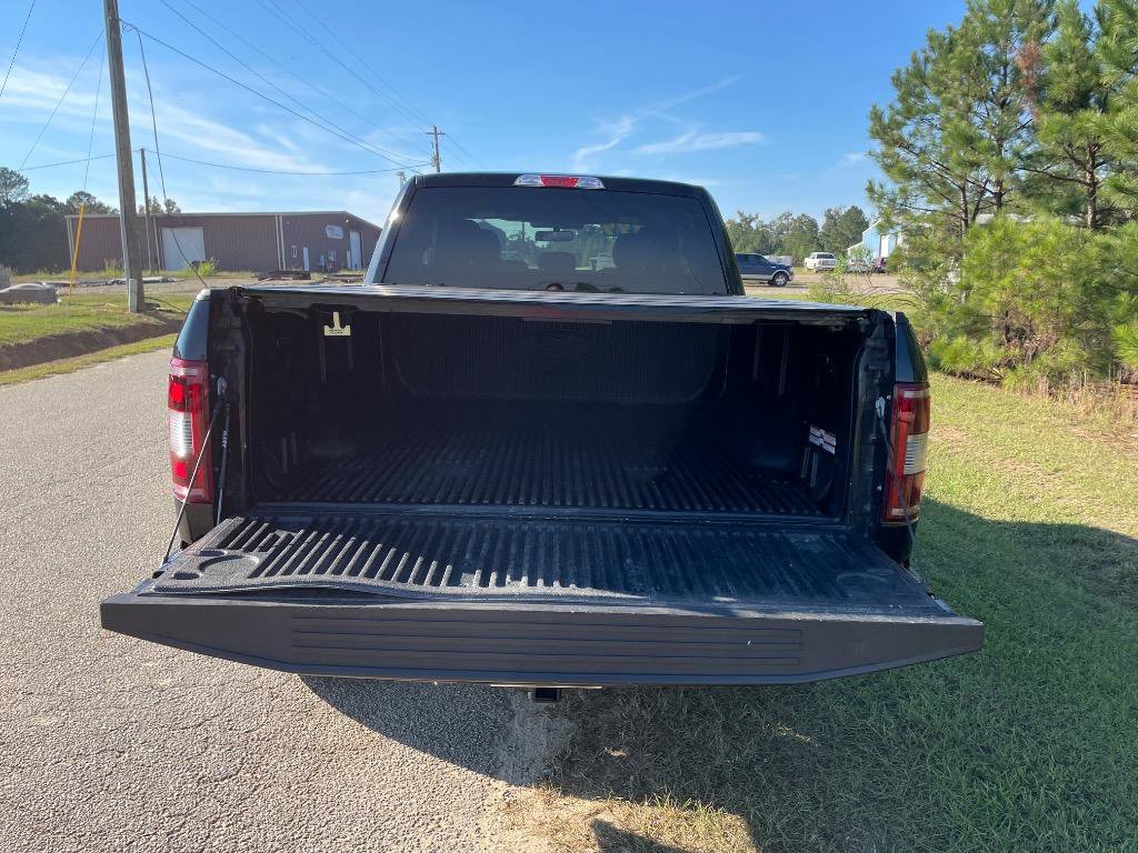 Used 2017 Ford F150 XLT w/ Equipment Group 301A Mid AWD/4WD image 12