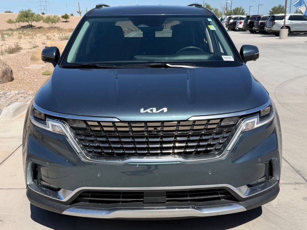 Used 2022 Kia Carnival SX FWD image 3
