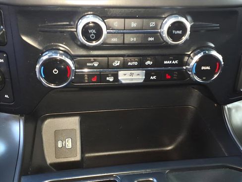 Used 2024 Ford F150 XLT w/ Equipment Group 302A MID image 18