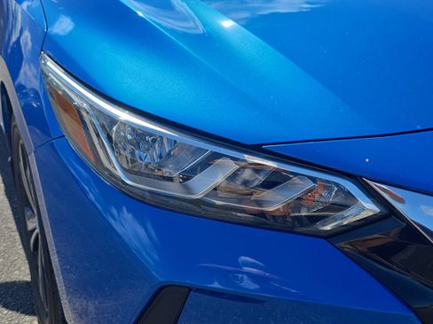 Used 2023 Nissan Sentra SV w/ All-Weather Package FWD image 7