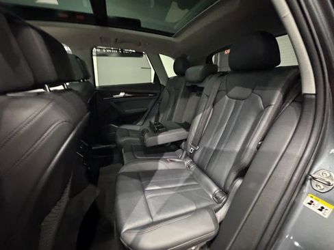 Used 2019 Audi Q5 2.0T Premium Plus w/ Premium Plus Package image 29