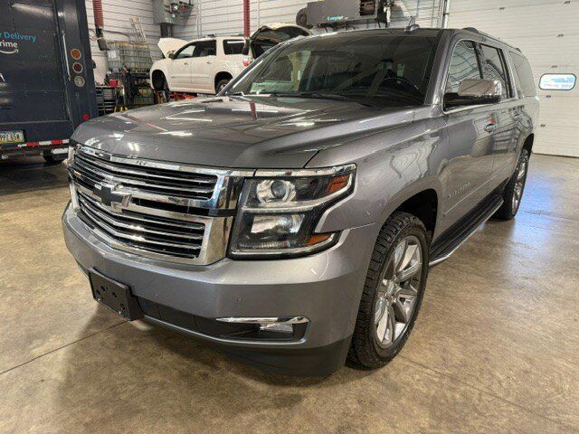Used 2018 Chevrolet Suburban Premier AWD/4WD image 47