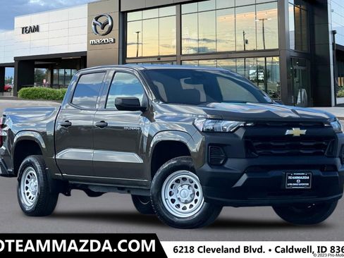 Used 2024 Chevrolet Colorado W/T image 1