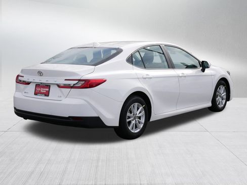 Certified 2025 Toyota Camry LE image 7