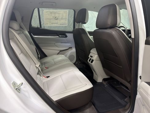 New 2026 GMC Terrain Denali w/ LPO, Floor Liner Package AWD/4WD image 36