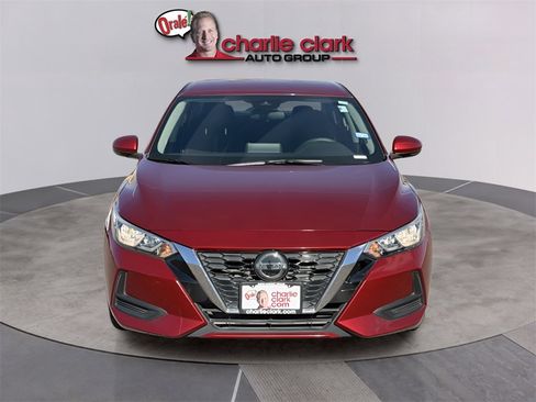 Used 2020 Nissan Sentra SV w/ Trunk Package image 9