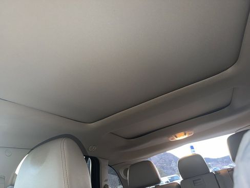 Used 2013 Ford Edge Limited image 21