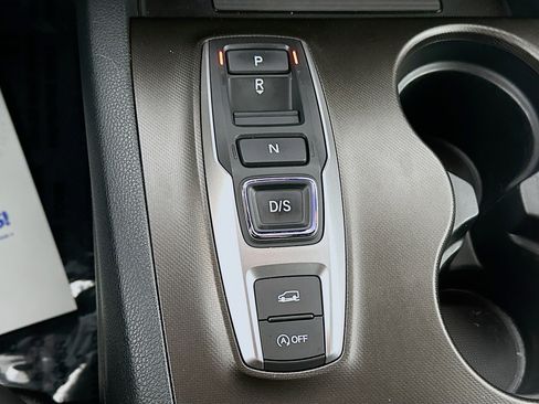 Used 2022 Honda Pilot TrailSport image 17