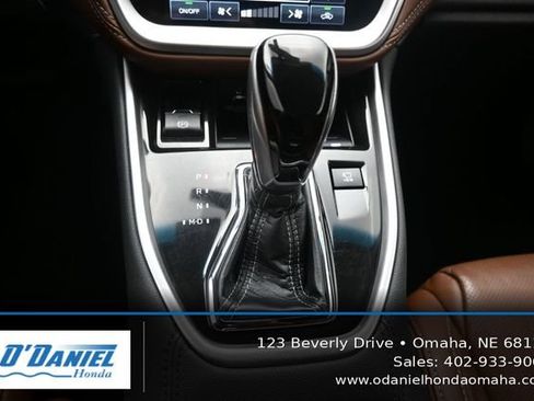 Used 2020 Subaru Outback Touring XT AWD/4WD image 29