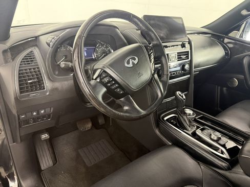 Used 2024 INFINITI QX80 Sensory AWD/4WD image 19