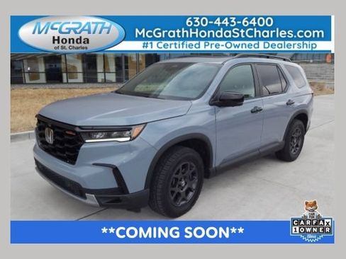 Used 2023 Honda Pilot TrailSport image 1