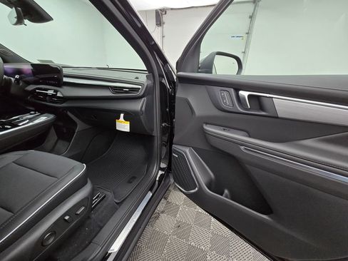 New 2026 Buick Enclave Preferred w/ Power Package image 34