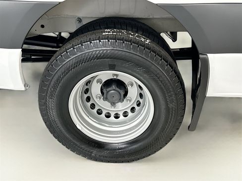 New 2025 Mercedes-Benz Sprinter 3500 image 28