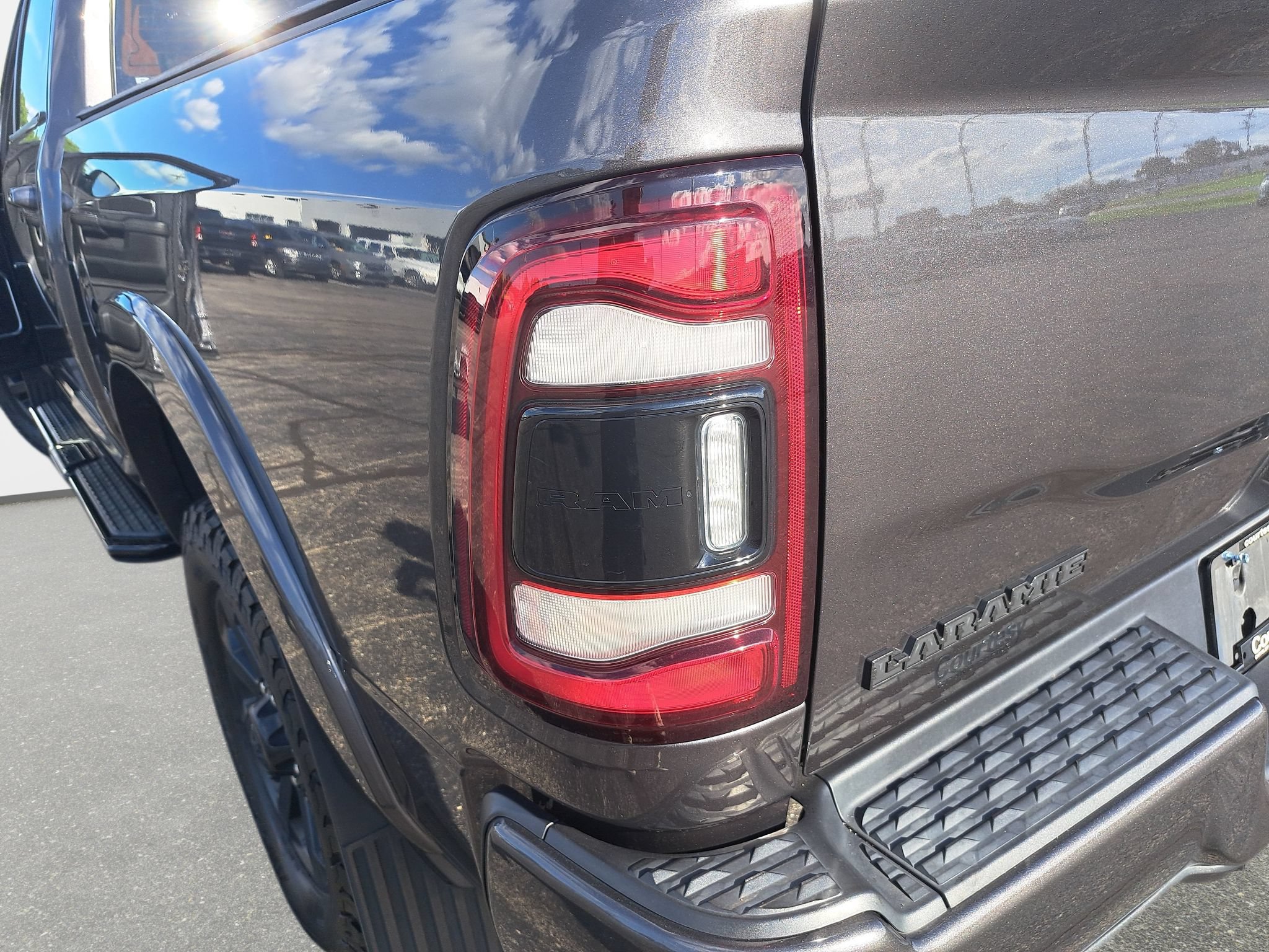 Used 2020 RAM 3500 Laramie w/ Night Edition AWD/4WD image 32