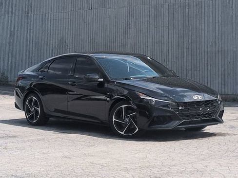 Used 2023 Hyundai Elantra N Line w/ Preferred Accessory Package FWD image 12