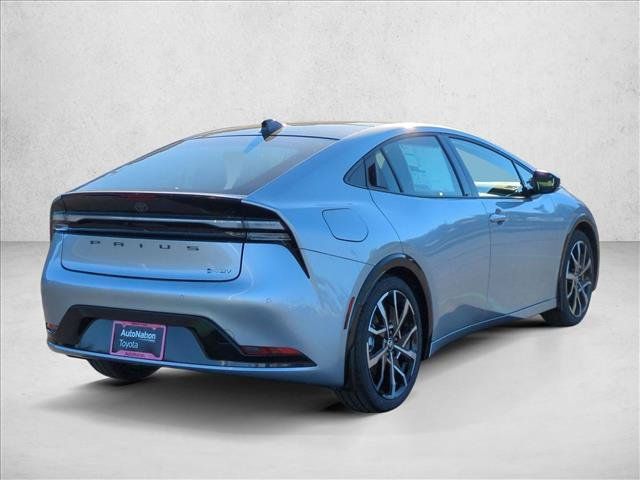 Used 2026 Toyota Prius Plug-In Hybrid FWD image 3