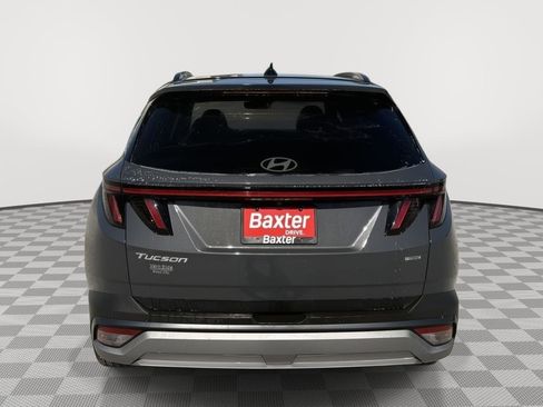 Used 2025 Hyundai Tucson Limited AWD/4WD image 6