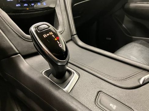 Used 2017 Cadillac XT5 Luxury FWD image 37