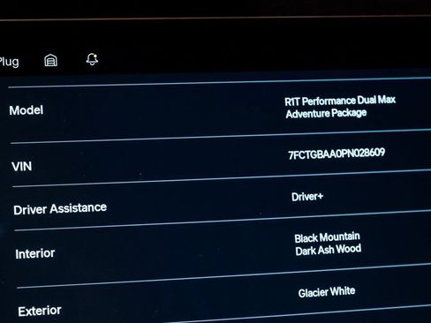 Used 2023 Rivian R1T Adventure image 36