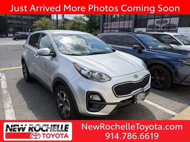 Used 2022 Kia Sportage LX AWD/4WD image 1