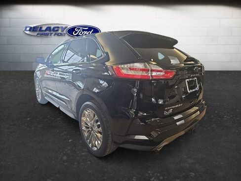 Used 2022 Ford Edge Titanium w/ Equipment Group 301A image 4