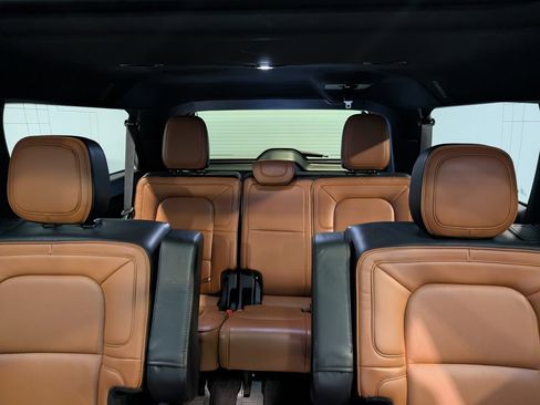 Used 2019 Lincoln Navigator L Reserve w/ Cargo Package image 27