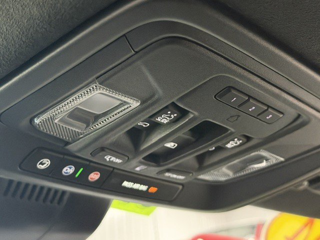 Certified 2024 GMC Sierra 1500 Denali Ultimate AWD/4WD image 15