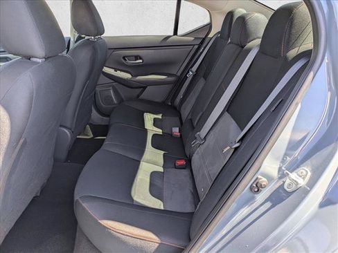 Used 2024 Nissan Sentra SR FWD image 17