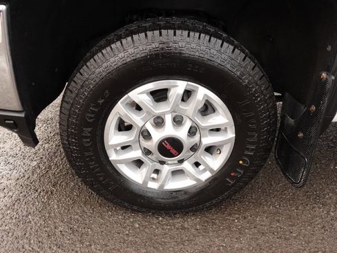 Used 2023 GMC Sierra 2500 SLE w/ Preferred Package image 60