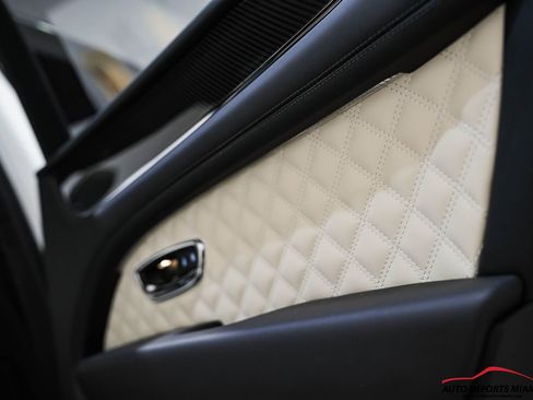 Used 2022 Bentley Bentayga Speed image 59