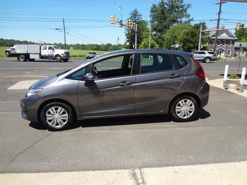 Used 2017 Honda Fit LX image 3