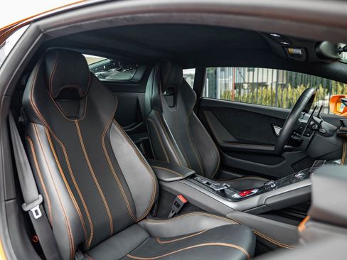 Used 2015 Lamborghini Huracan LP 610-4 image 8