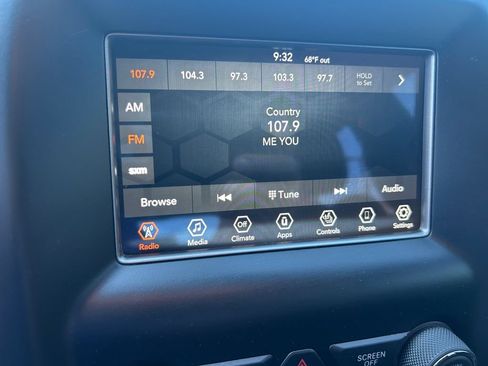 Certified 2020 Jeep Grand Cherokee Laredo AWD/4WD image 19