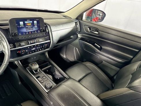 Certified 2023 Nissan Pathfinder SL AWD/4WD image 20