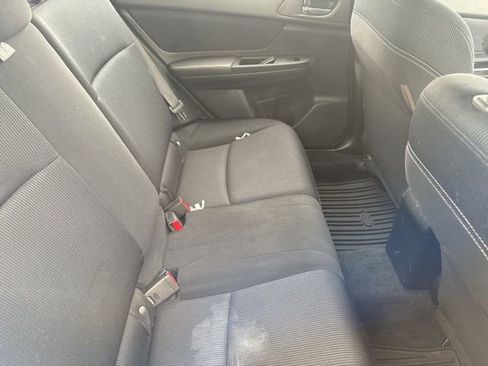 Used 2013 Subaru Impreza 2.0i Sport Premium image 6