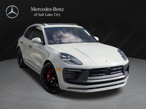 Used 2025 Porsche Macan GTS image 1