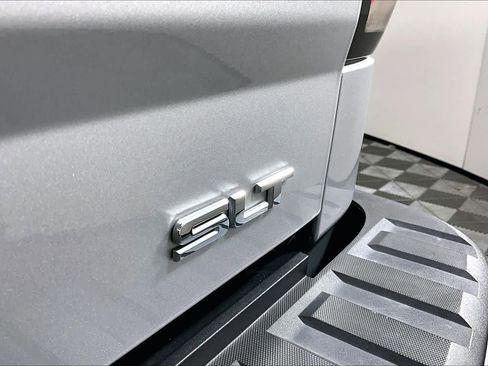 Used 2018 GMC Sierra 1500 SLT w/ Texas SLT Premium Package image 9