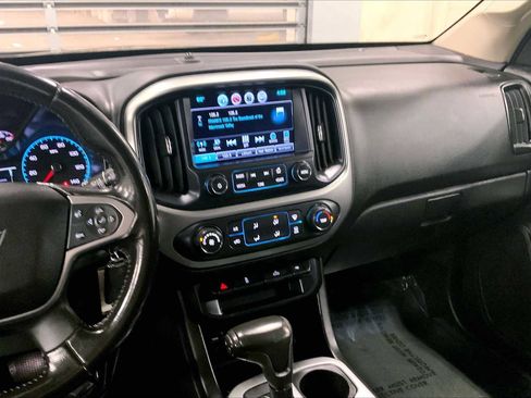 Used 2016 Chevrolet Colorado LT w/ LT Convenience Package image 6
