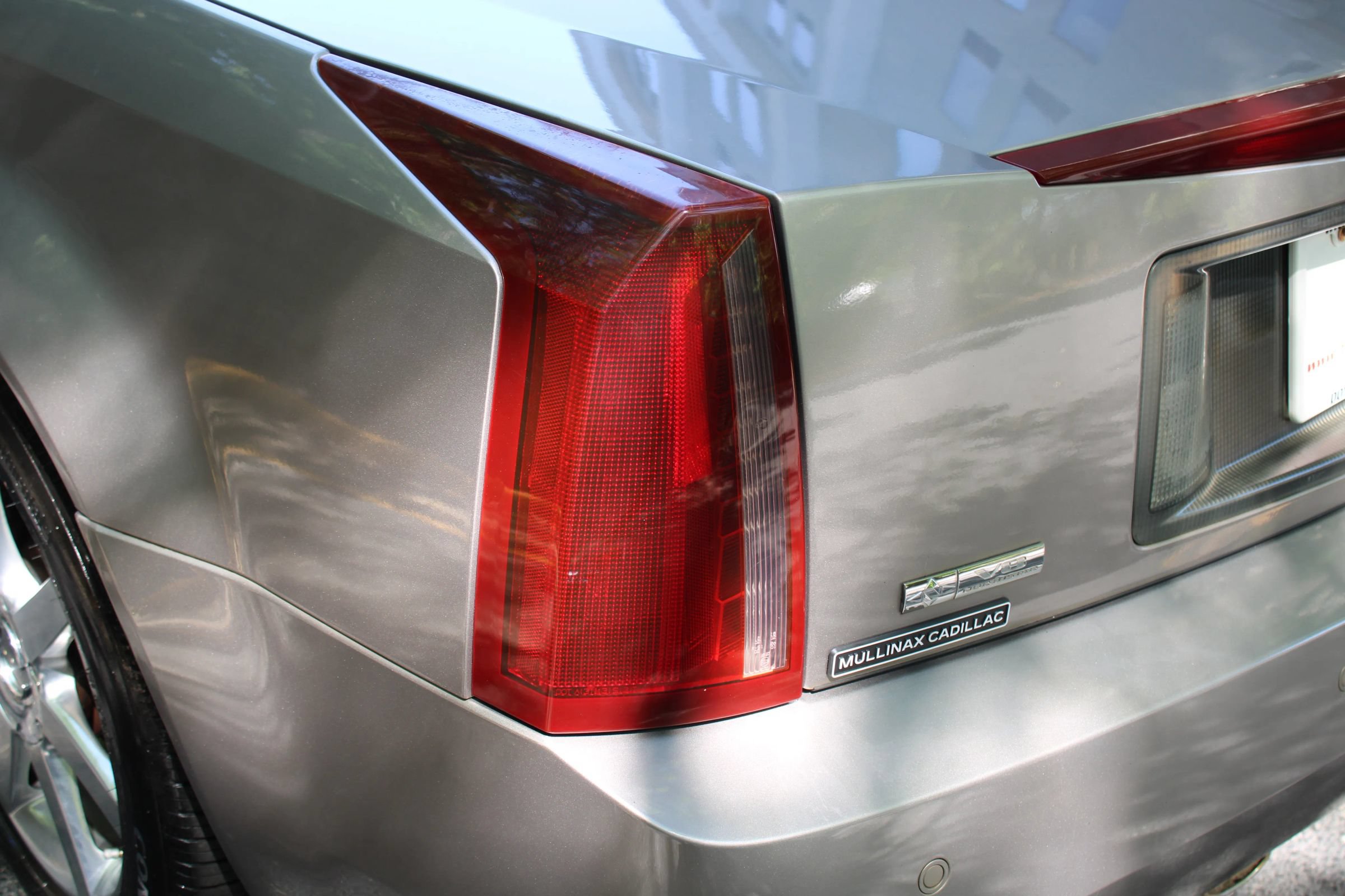 Used 2005 Cadillac XLR RWD image 27