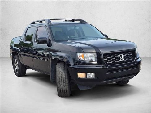 Used 2014 Honda Ridgeline SE image 3