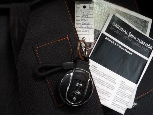Used 2019 MINI Cooper 4-Door Hardtop image 33
