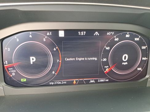 Certified 2024 Volkswagen Tiguan SEL R-Line image 19